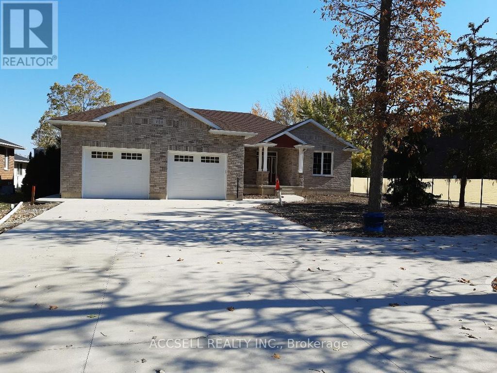 750 St. Clair Parkway, Lambton County
