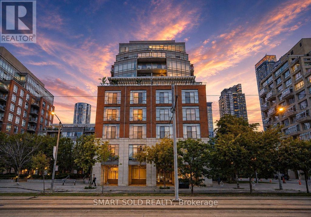 Ph01e - 500 Queens Quay W, Toronto (waterfront Communities)