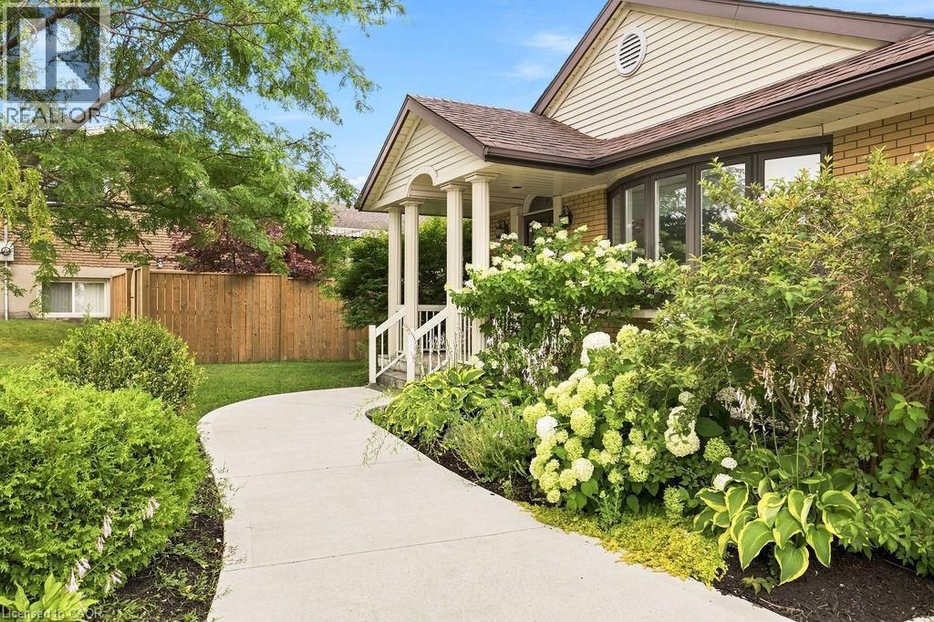 67 Weber Street S, Waterloo