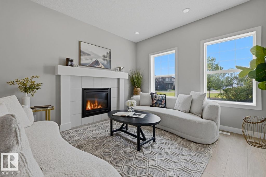 17677 60a St Nw, Edmonton