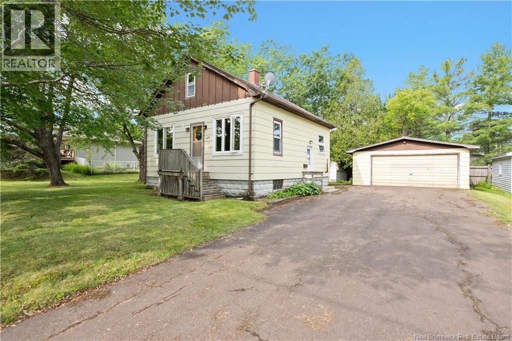 225 Wendell Street, Riverview