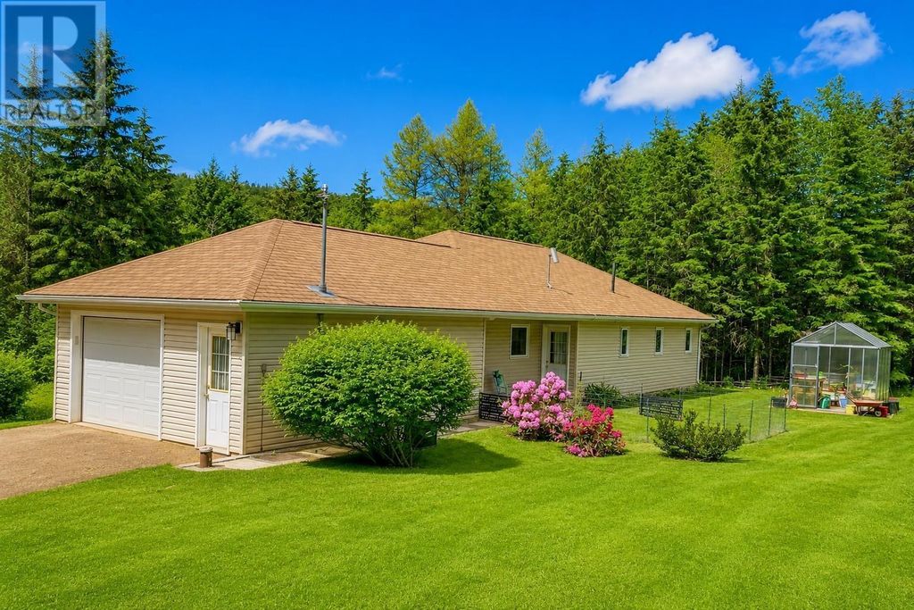 943 Rattenbury Road, North Granville