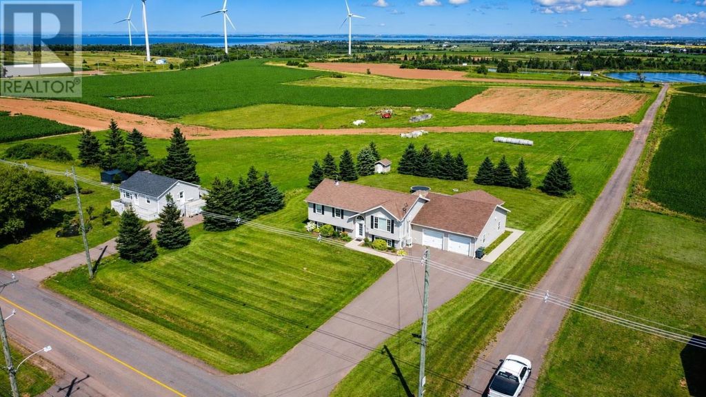 207 North Drive, Summerside