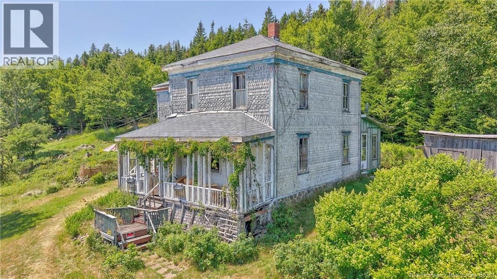 1589 Route 772, Hibernia Cove