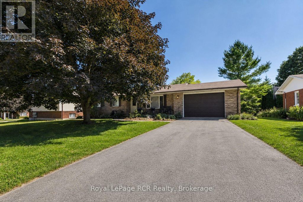 96 James Street, North Huron (wingham)