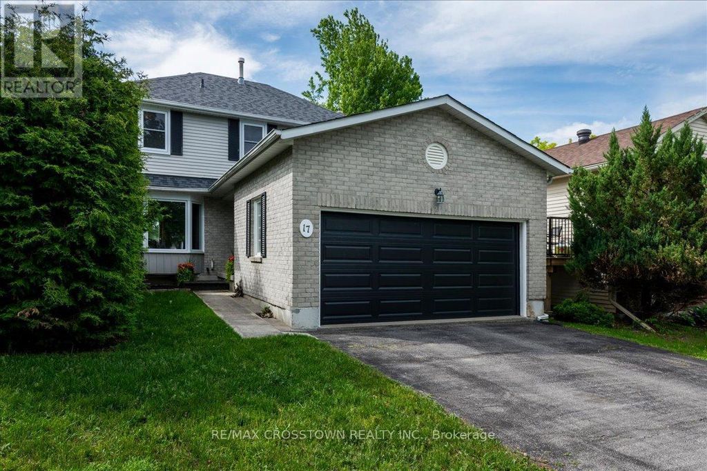 17 Knicely Road, Barrie (painswick North)