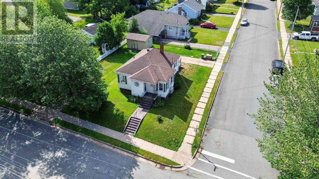 326 Brunswick Street, Truro