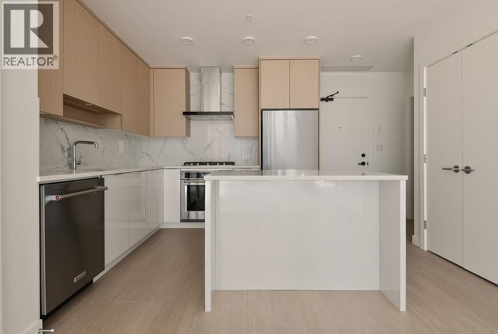 2102 699 Whiting Way, Coquitlam