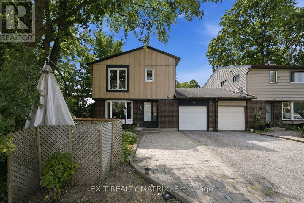 2 Ventnor Way, Ottawa