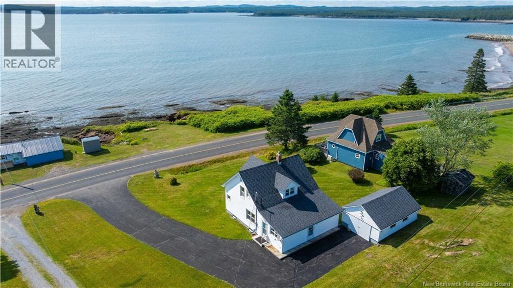 243 Maces Bay Road, Maces Bay
