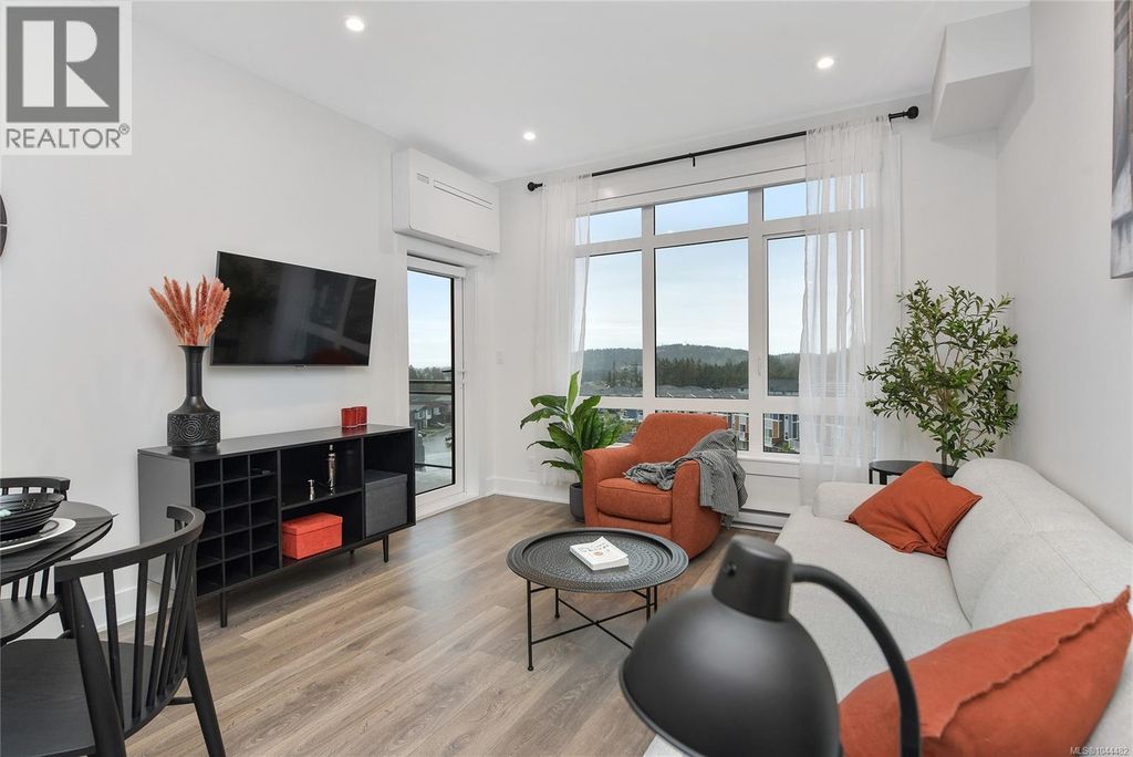 306 1114 Samar Cres, Langford