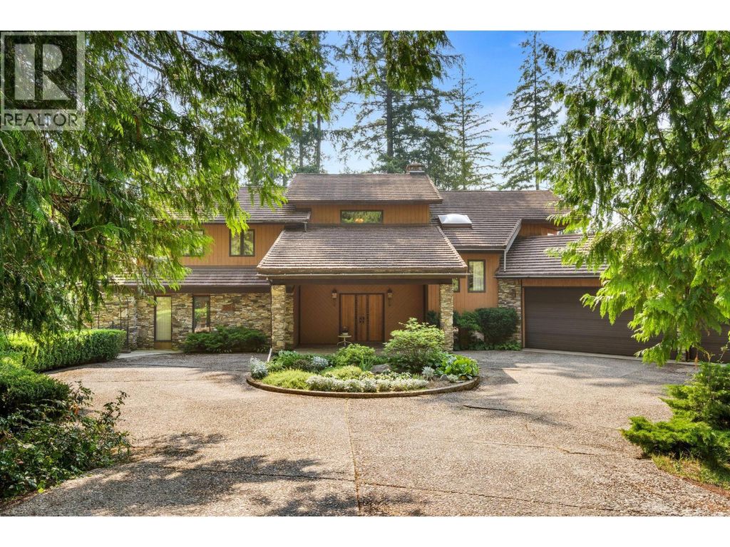 231 Glenacres Road, Nakusp