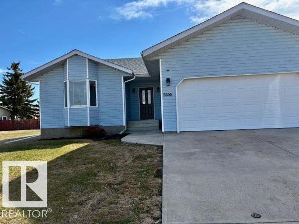 5609 45a St, Vegreville