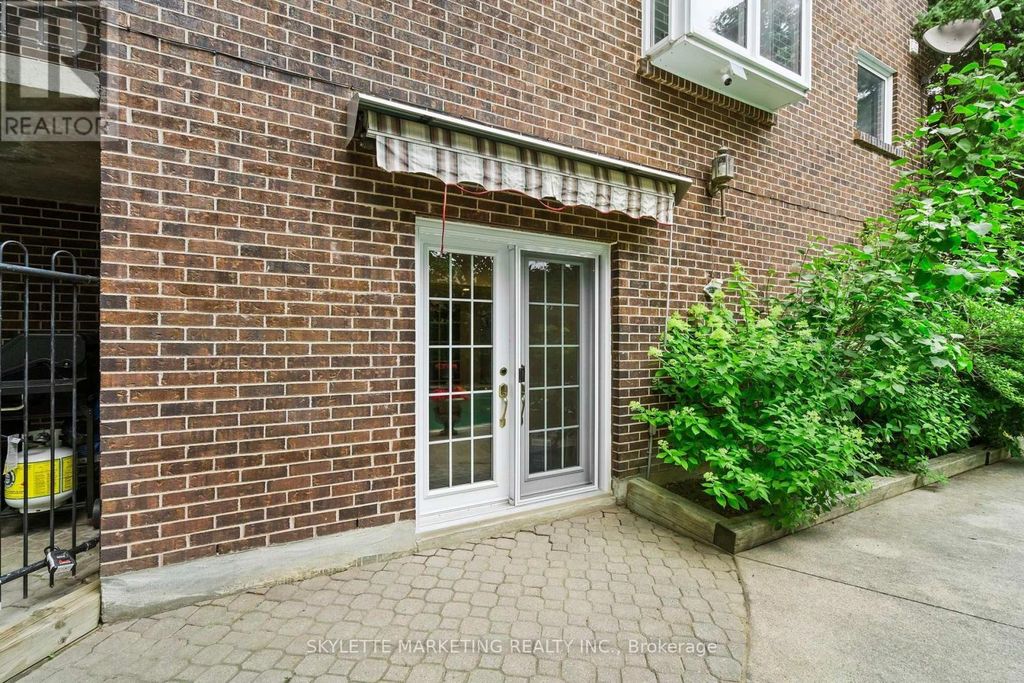 Bsmt - 17 Sabrina Court, Richmond Hill (north Richvale)