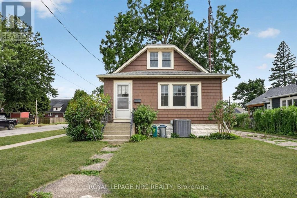 301 Dufferin Street, Fort Erie (central)