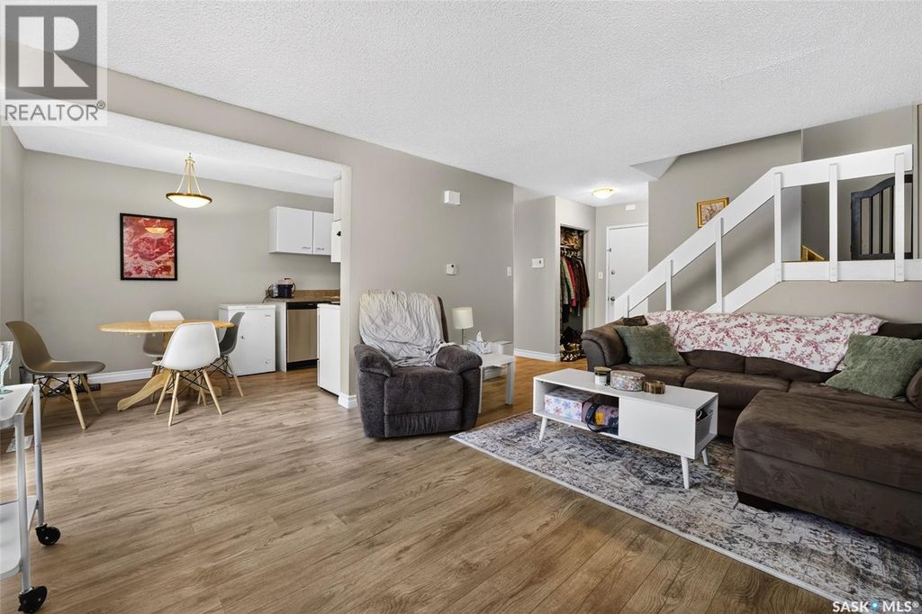 J 4216 Castle Road, Regina