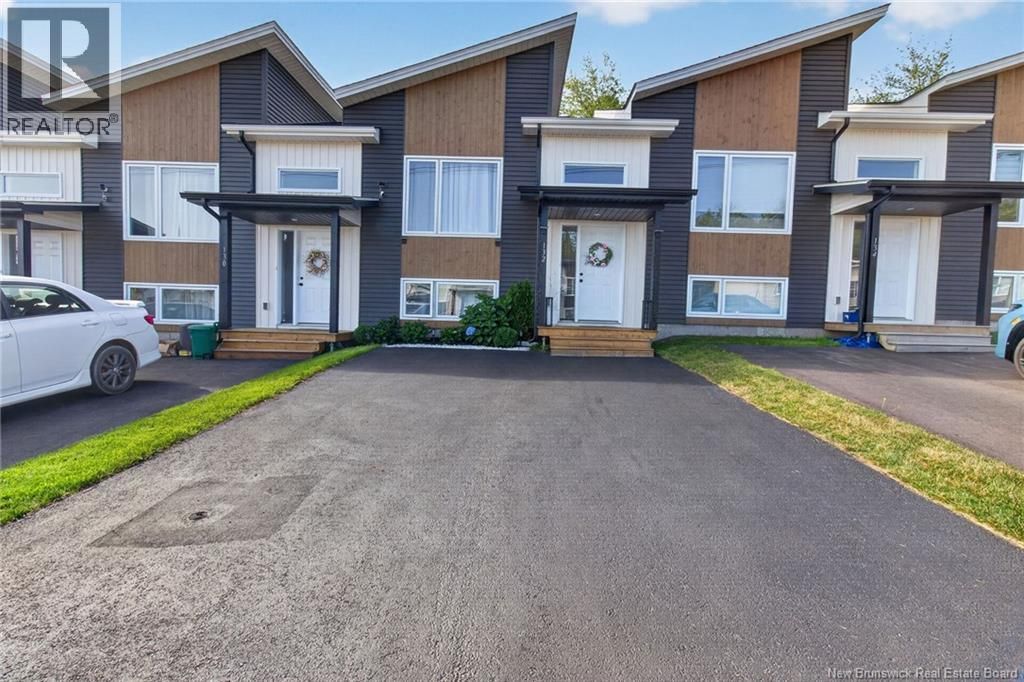 132 Donat Crescent, Dieppe