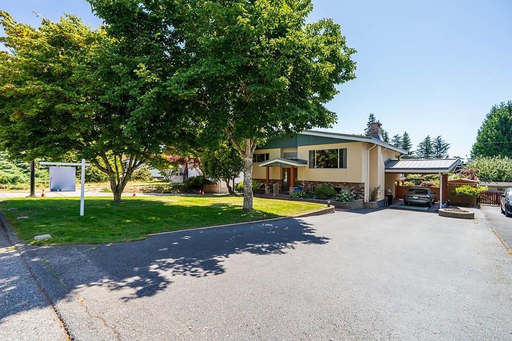 13852 Malabar Avenue, White Rock