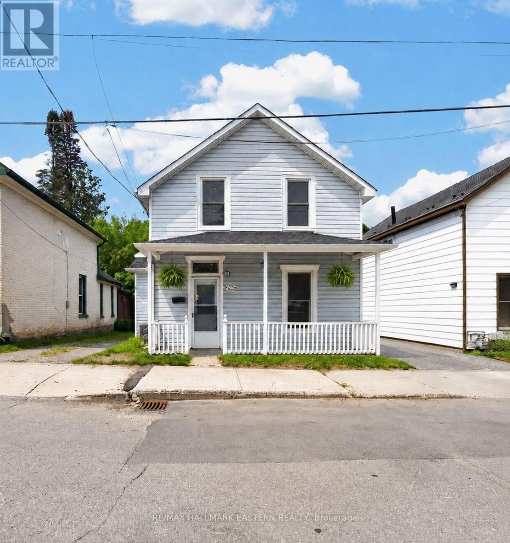 625 Union Street, Peterborough (town Ward 3)