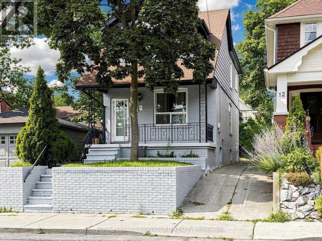 8 Harris Avenue, Toronto (east End-Danforth)