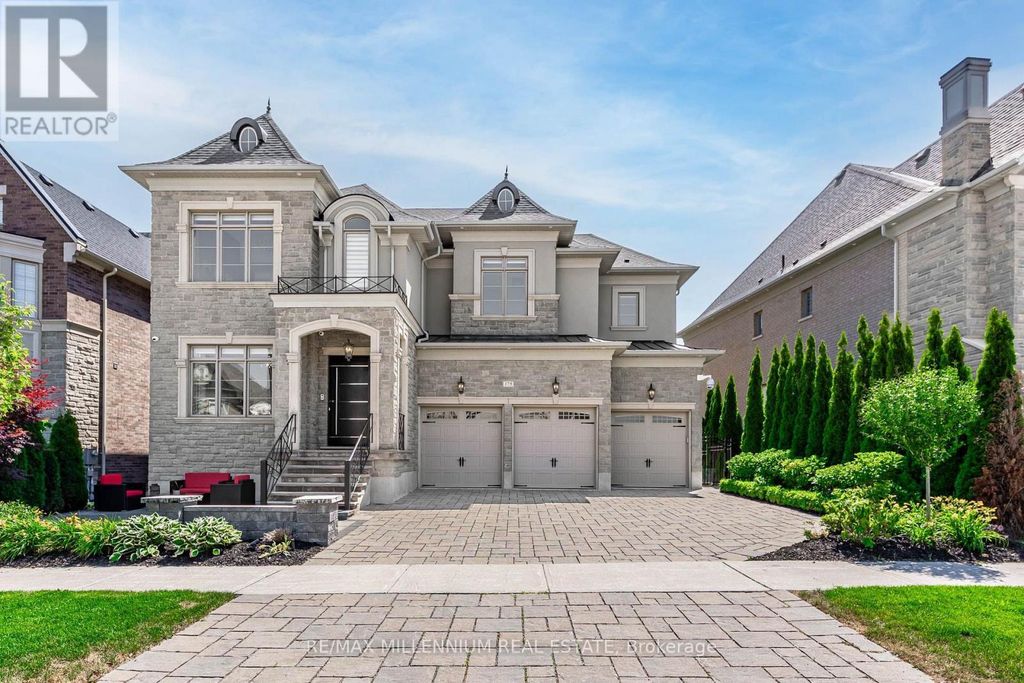 175 Woodgate Pines Drive, Vaughan (kleinburg)