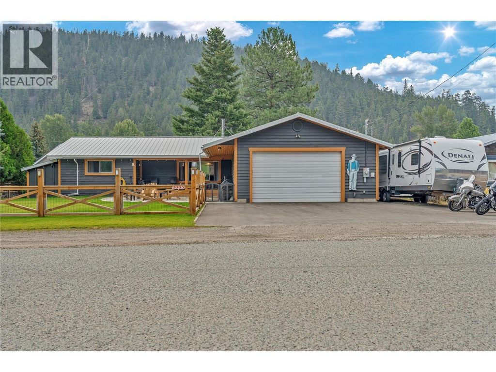 2605 Otter Avenue, Tulameen