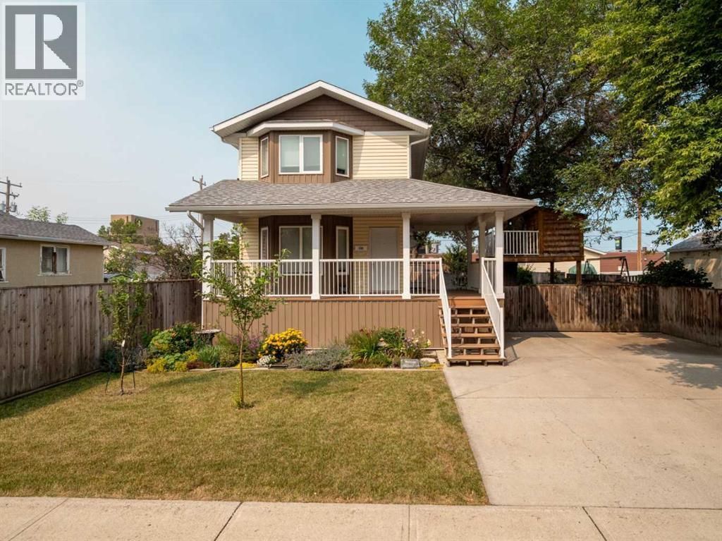 132 14 Street N, Lethbridge