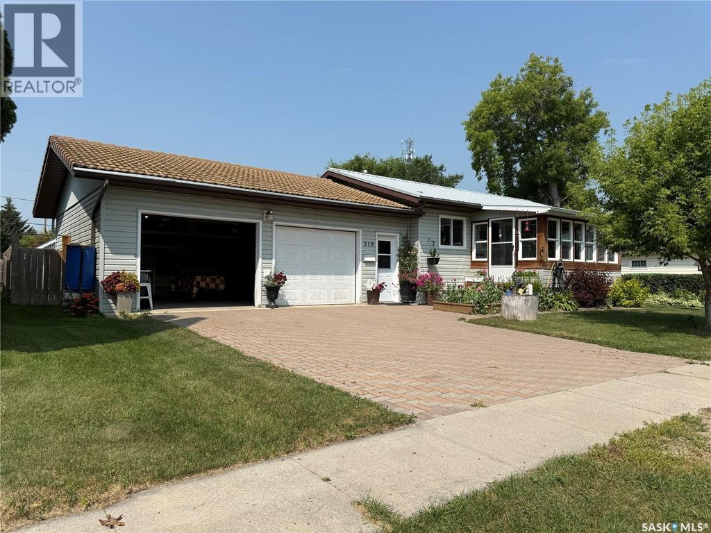 218 Rose Street, Lemberg