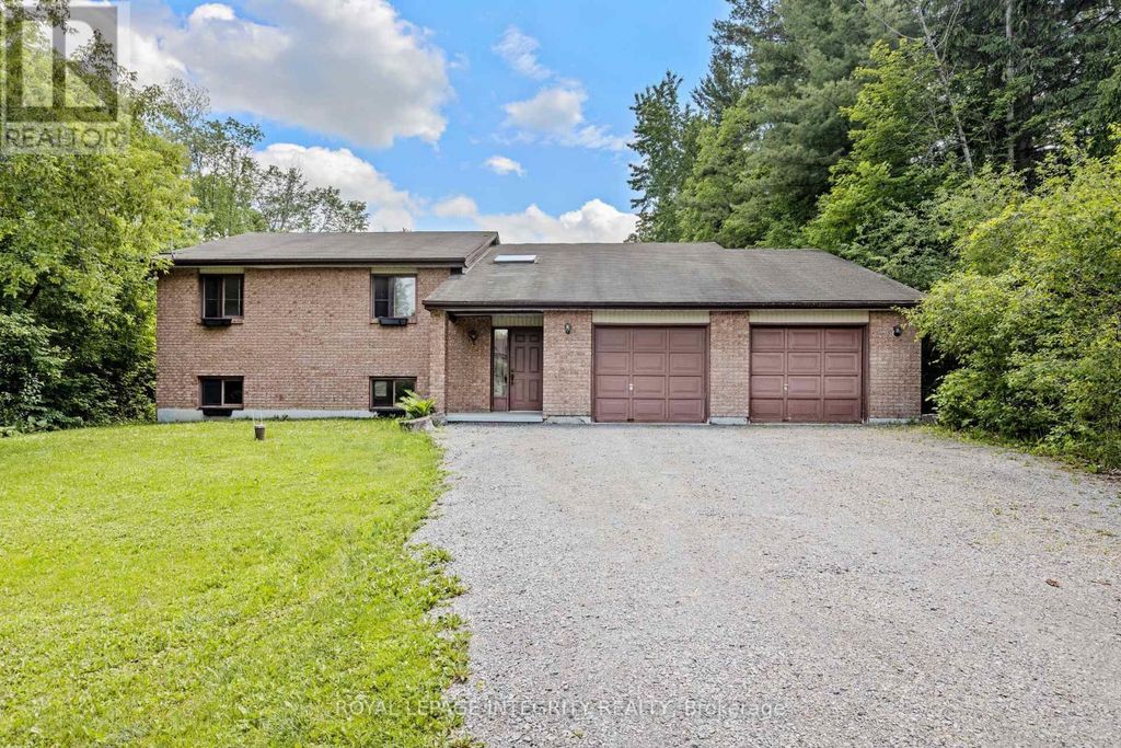 1702 Century Road, Ottawa