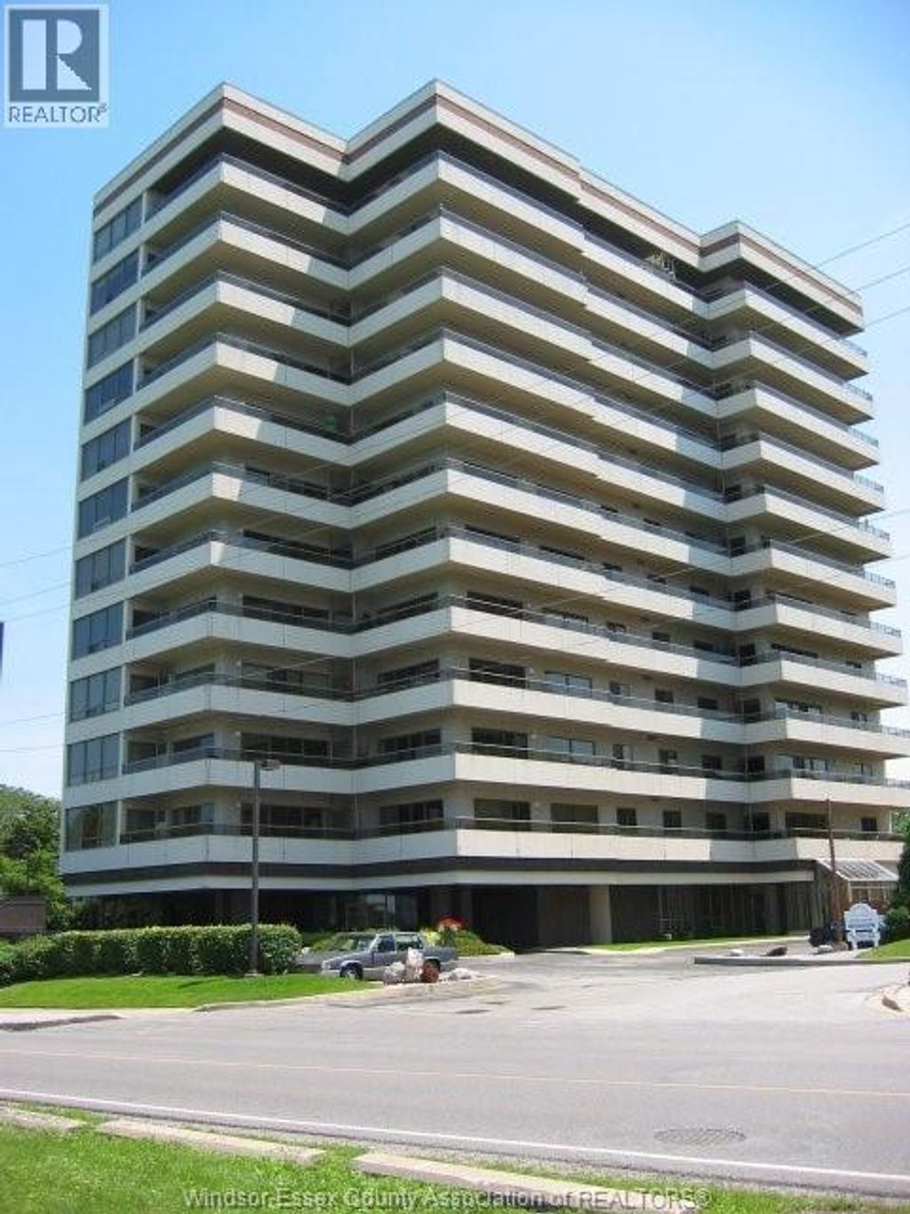 5151 Riverside Drive East Unit# 1003, Windsor