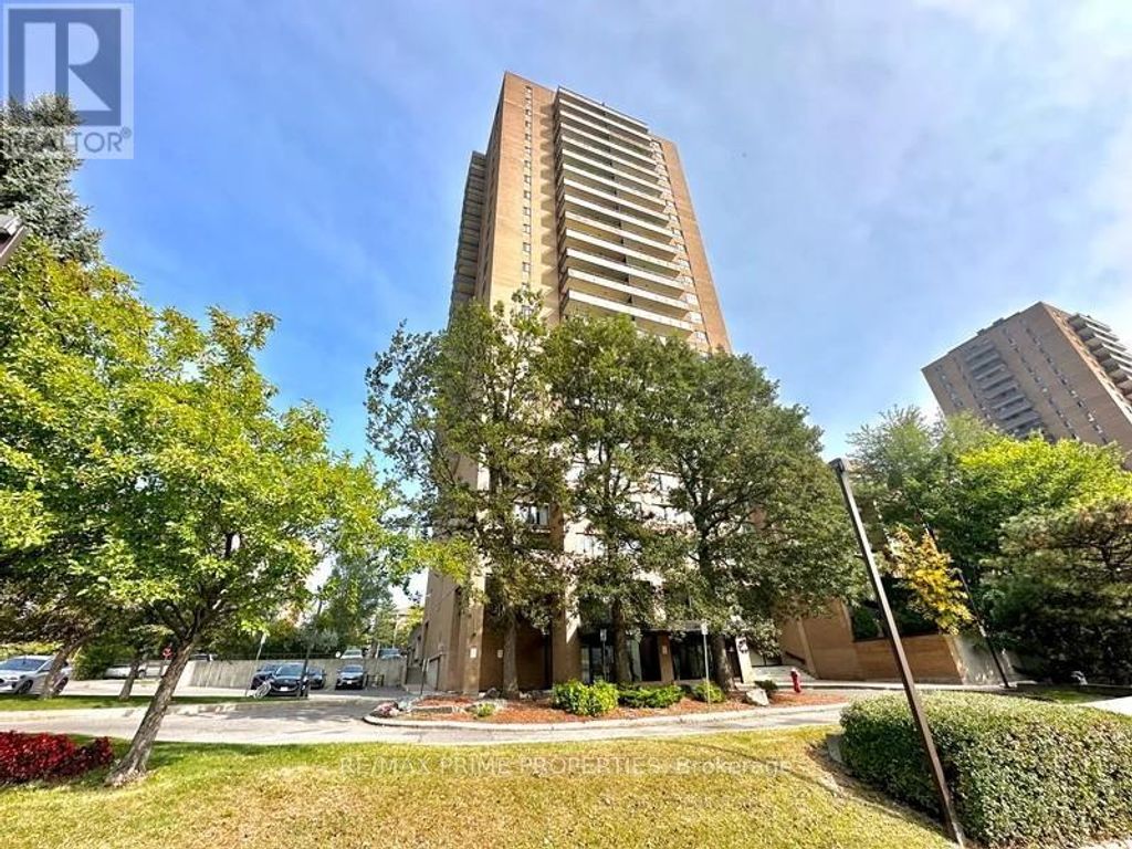 804 - 505 St Laurent Boulevard, Ottawa