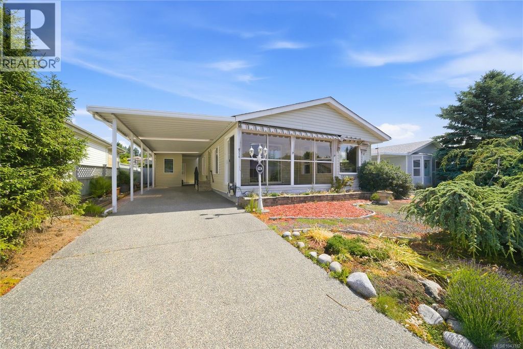 6214 Rich Rd, Nanaimo