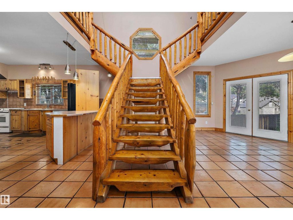 11253 89 St Nw, Edmonton
