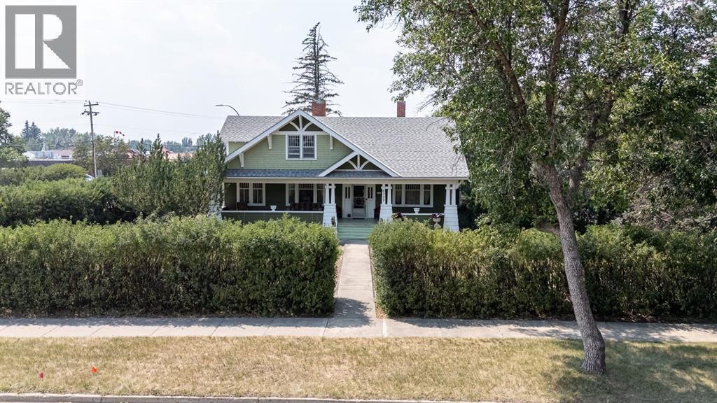 4309 2 Street W, Claresholm