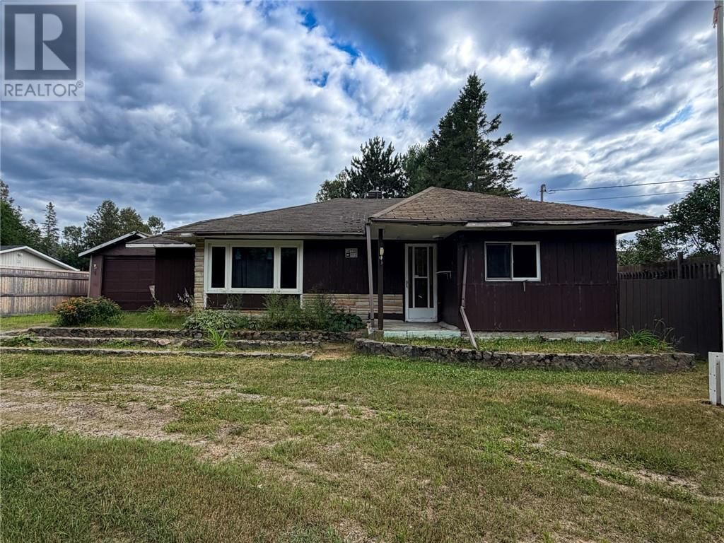 63 Larchmount, Chelmsford