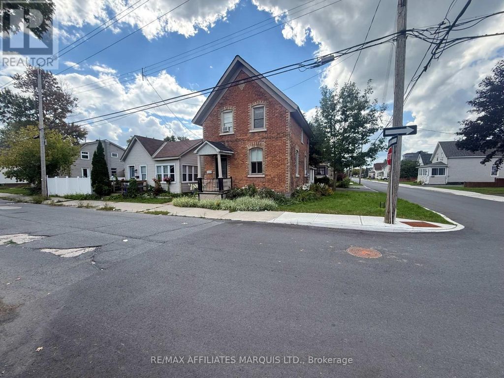 230 - 234 Bedford Street, Cornwall