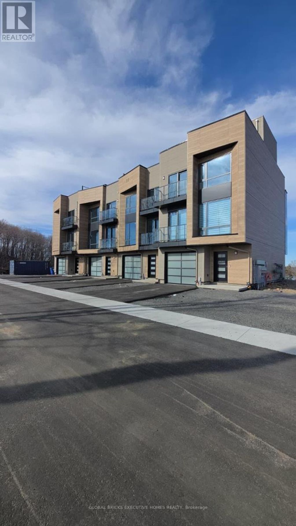 2 - 22 Chau Ha Circle, Huntsville (chaffey)