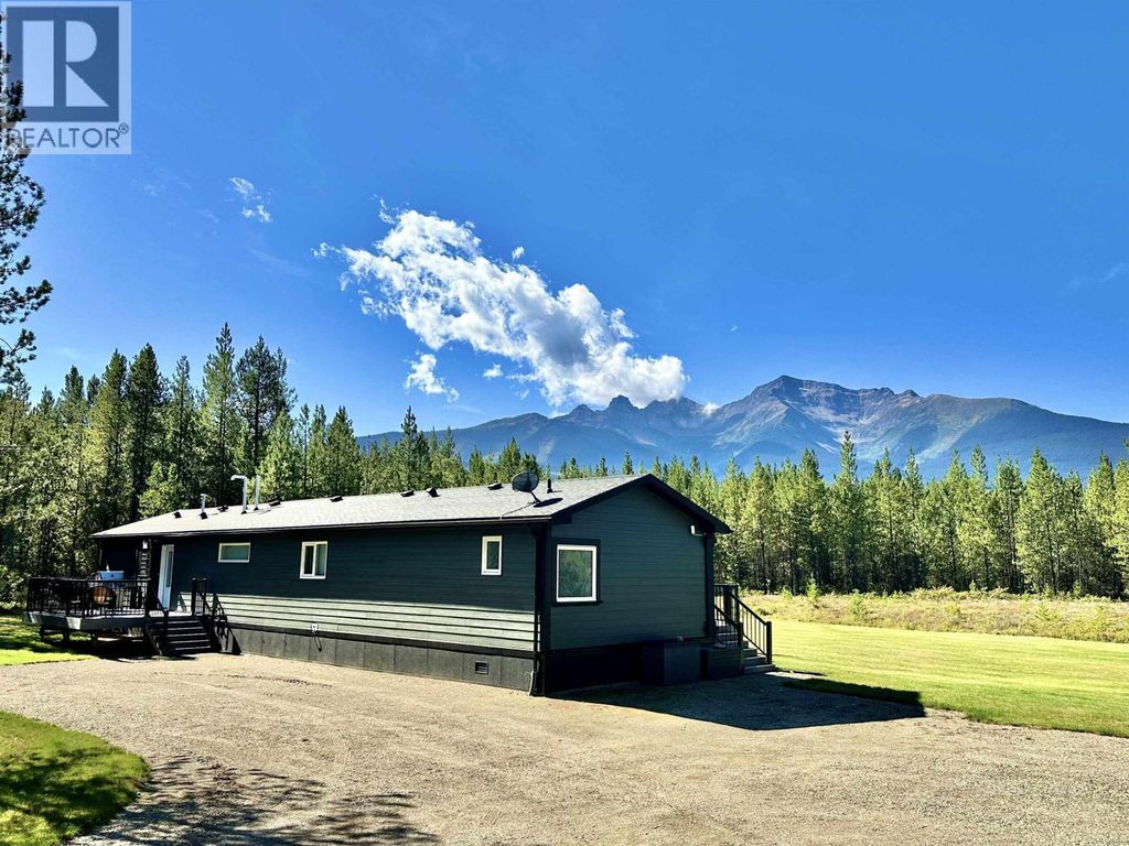 11975 Blackman Road, Valemount