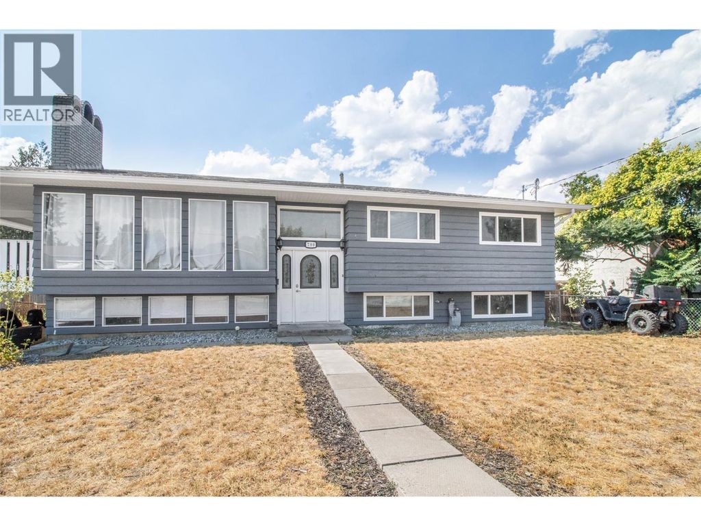 700 Matt Road, Kelowna