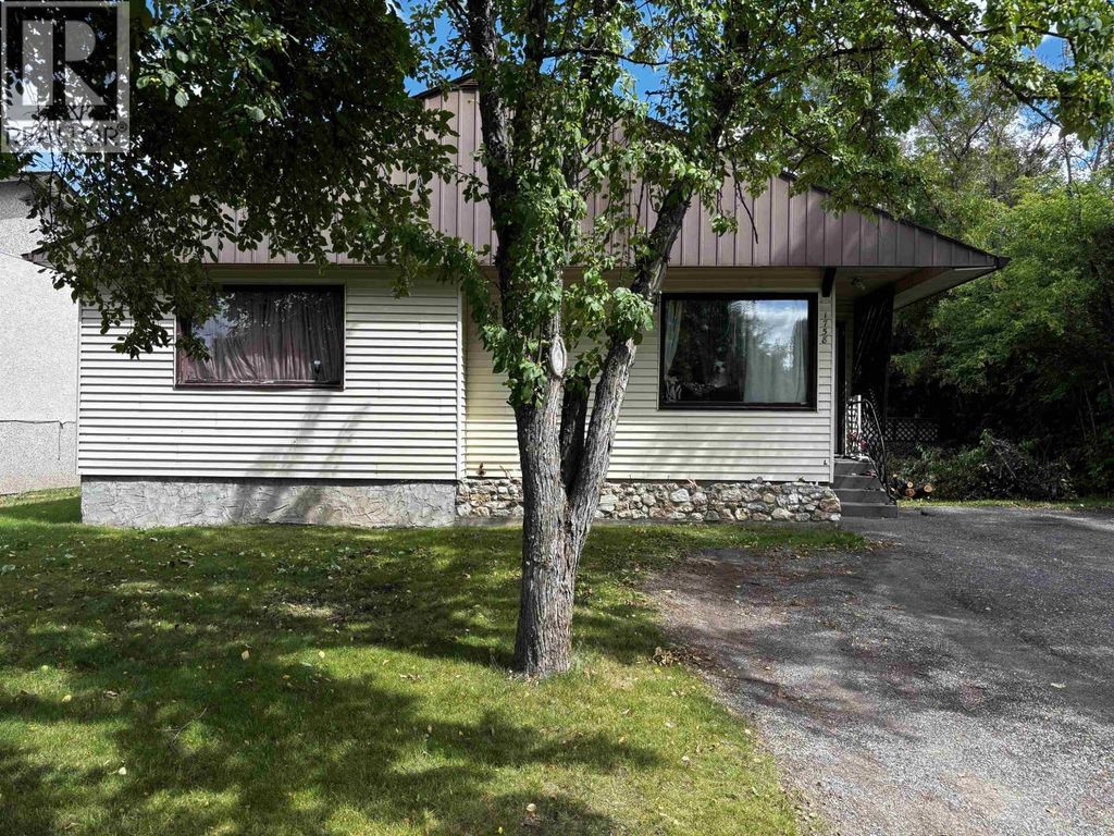 1758 Kenwood Street, Prince George