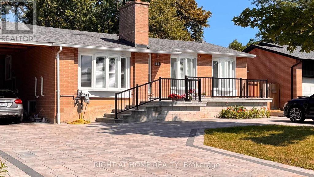 14 Ptarmigan, Lower, Unit#2 Crescent, Toronto (parkwoods-Donalda)