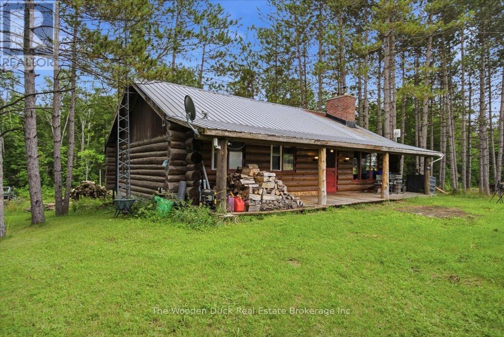 11536 62 Highway, Centre Hastings