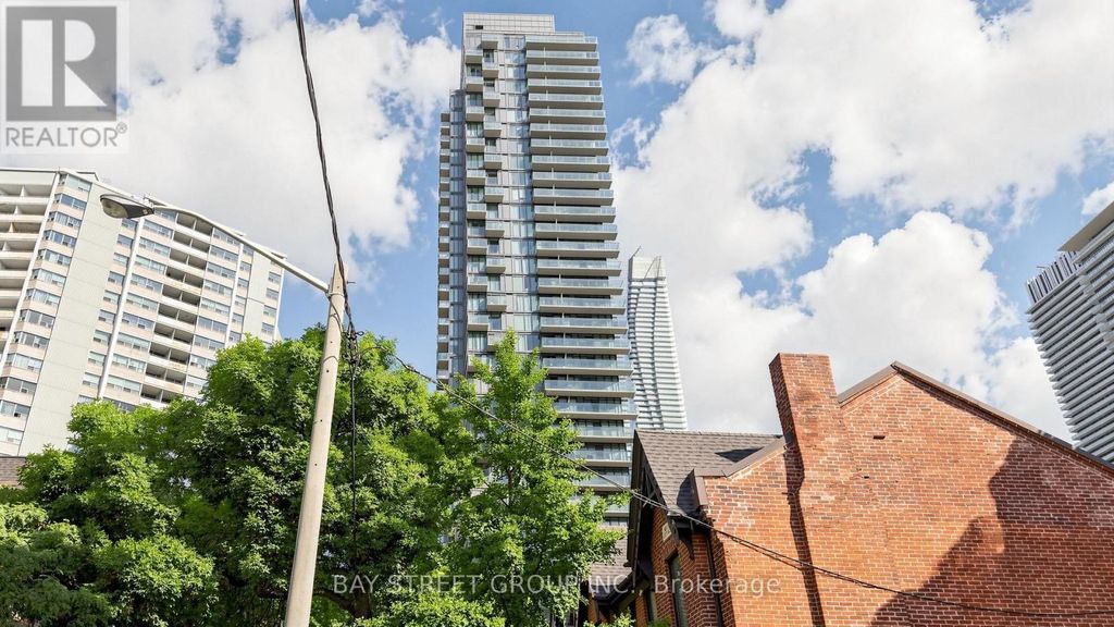 311 - 75 St Nicholas Street, Toronto (bay Street Corridor)