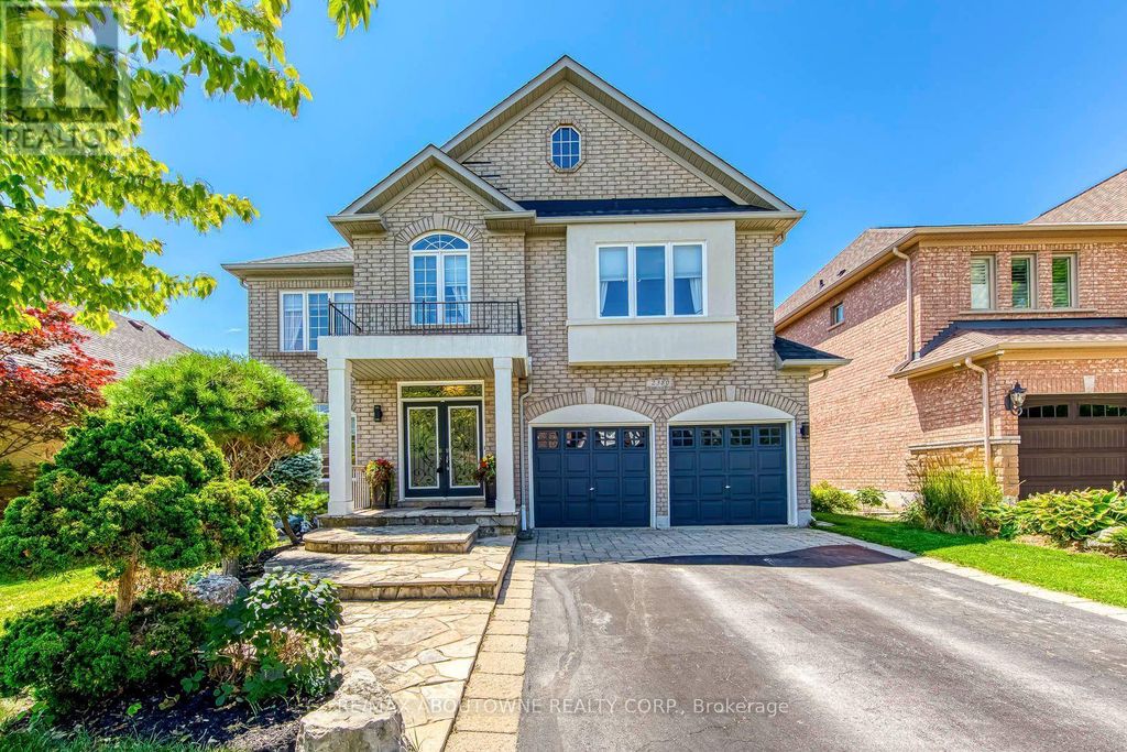 2380 Woodcrest Drive, Oakville (wm Westmount)