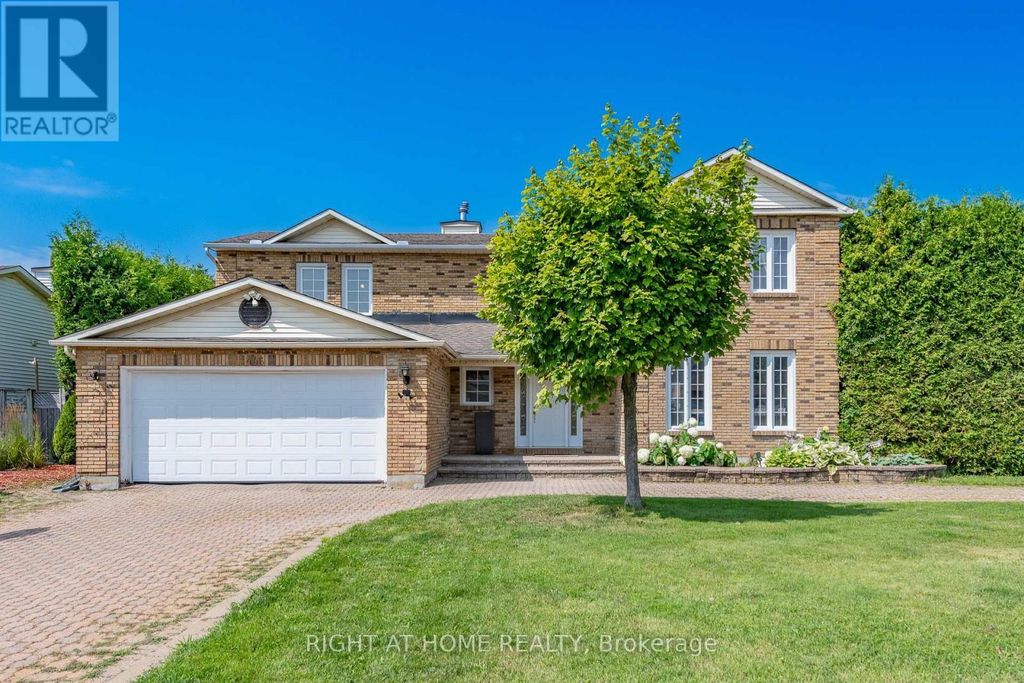 1446 Bourcier Drive, Ottawa