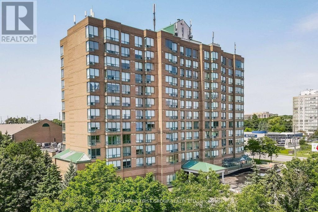501 - 711 Rossland Road, Whitby (pringle Creek)