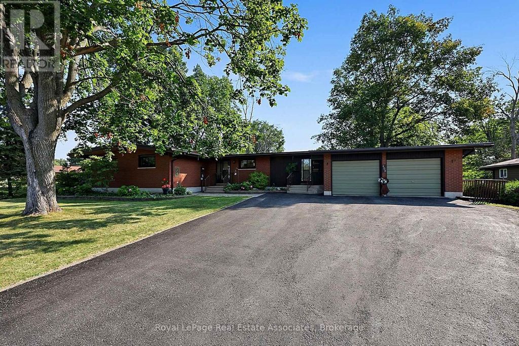 408 Mooney Crescent, Orillia