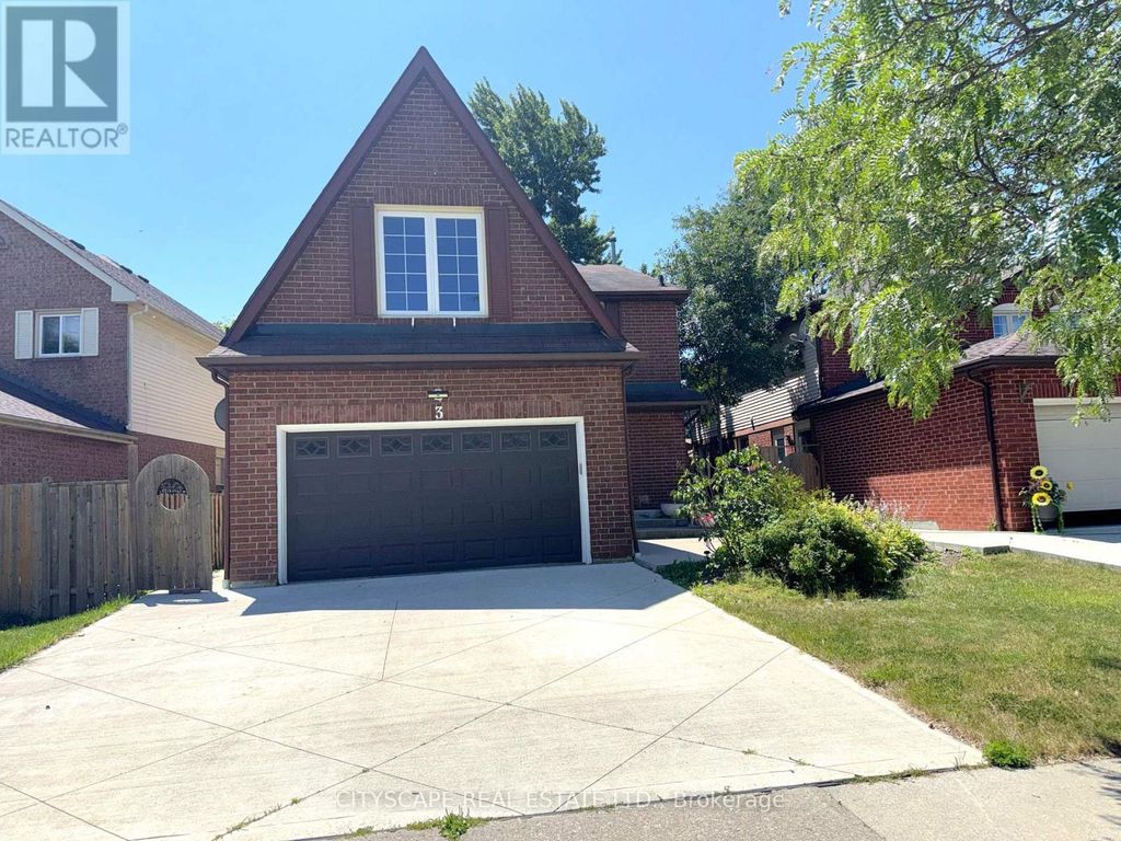 3 Gervais Drive, Brampton (fletcher's West)