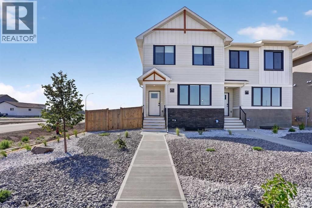 2603 16 Avenue, Coaldale