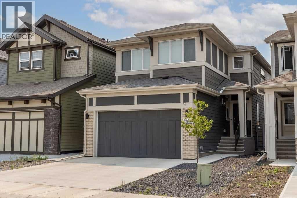 338 Magnolia Way Se, Calgary